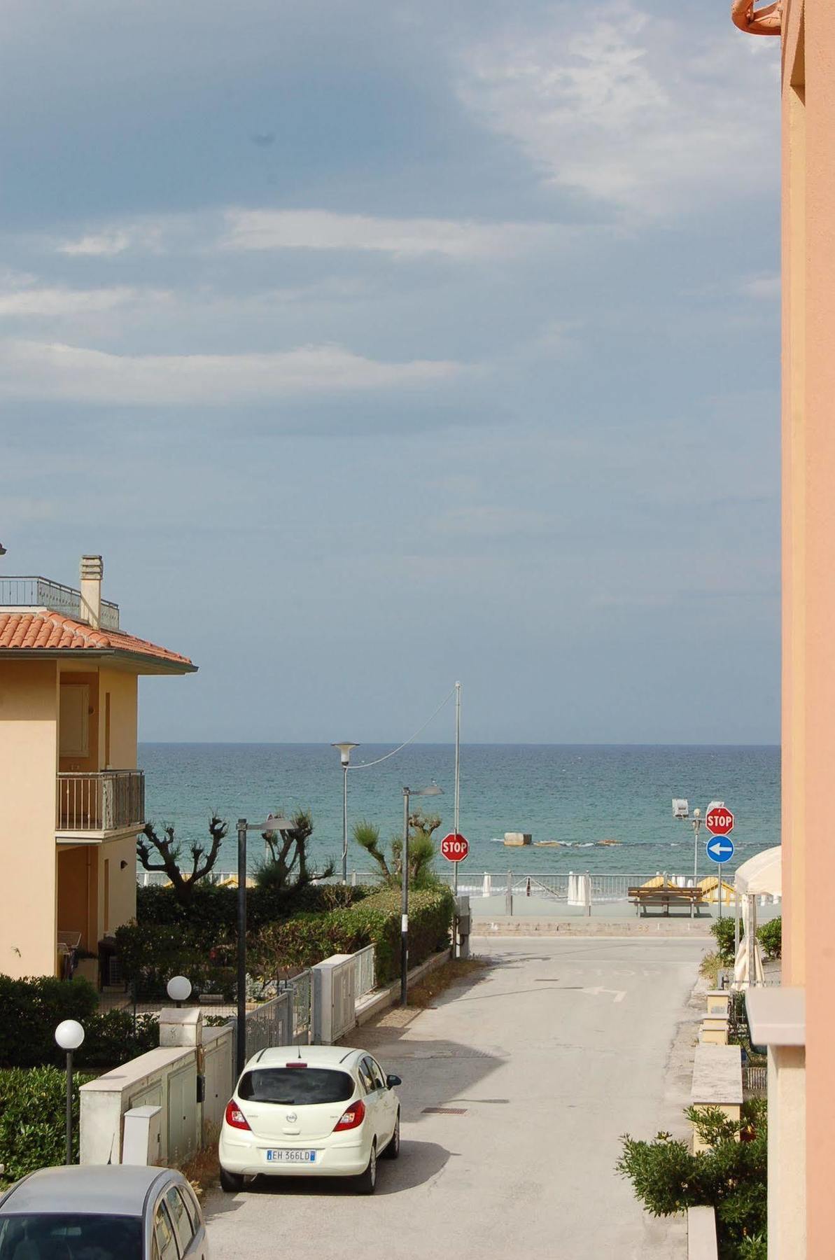Edelweiss Hotel Fano Kültér fotó